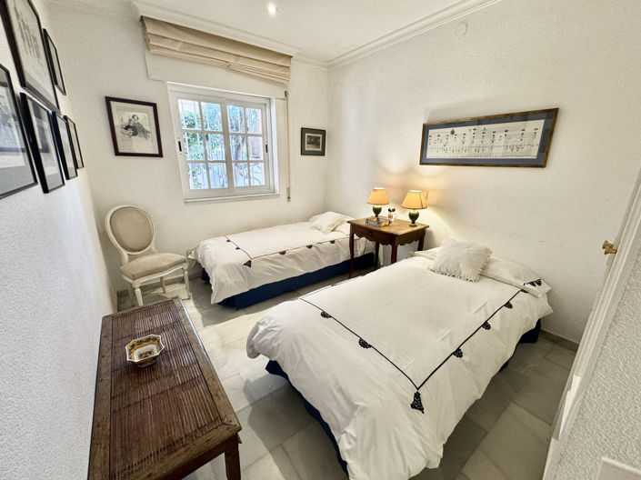 Image No.13-6 Bed Villa for sale