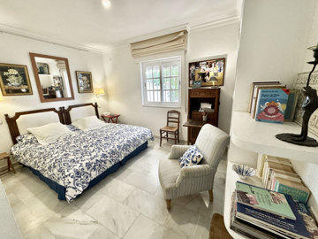 8-e64a9055bba3e77ac8aca3b893cdf826