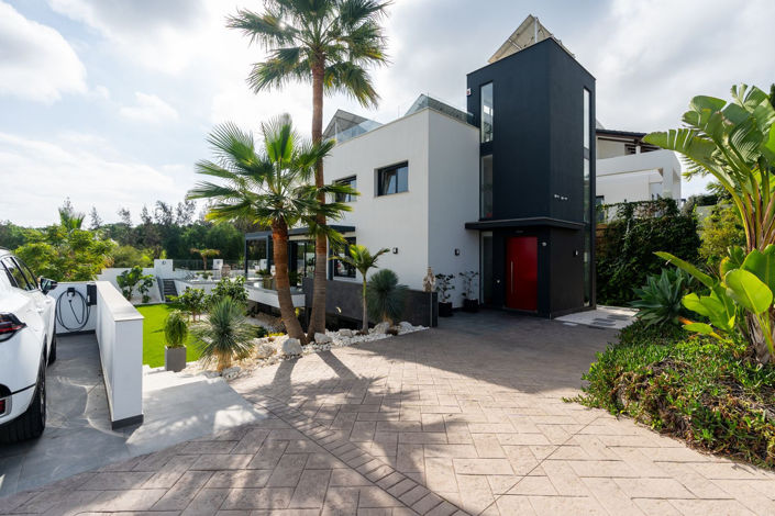 Image No.28-3 Bed Villa for sale