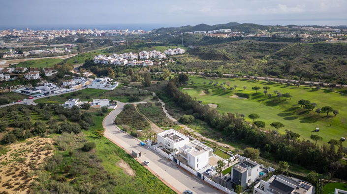 Image No.39-3 Bed Villa for sale