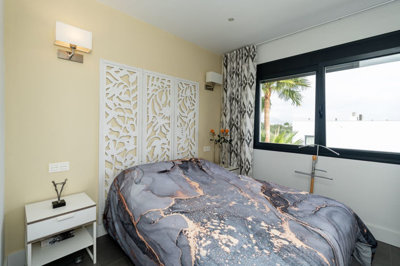 9-467d0cee5b725f3ef65f102a0c2e69c0