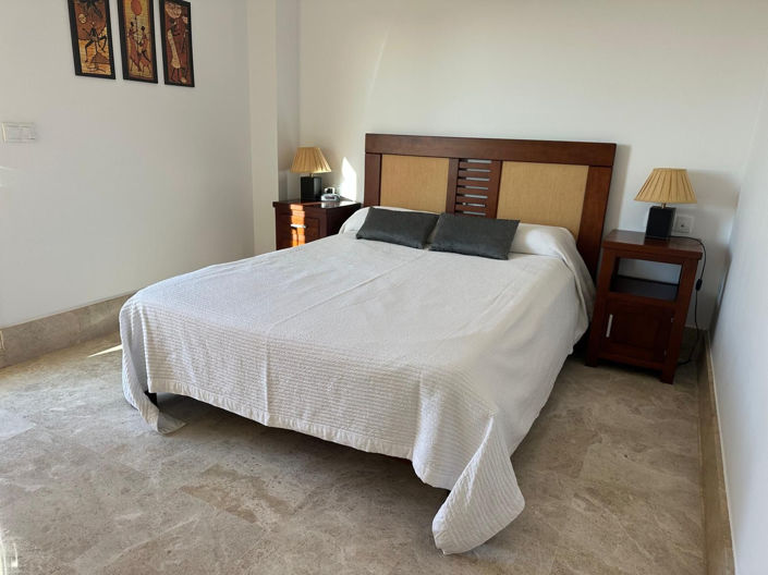 Image No.5-4 Bed Townhouse for sale