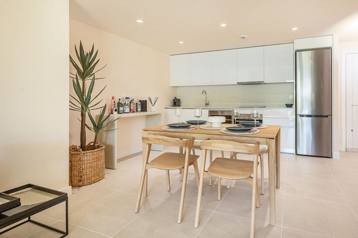 Image No.12-2 Bed Apartment for sale