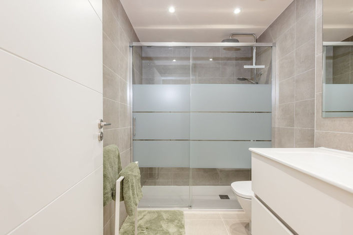 Image No.19-2 Bed Apartment for sale