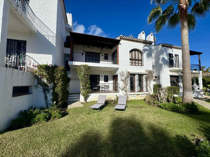 Image No.24-3 Bed Apartment for sale