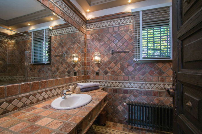 Image No.16-4 Bed Villa for sale