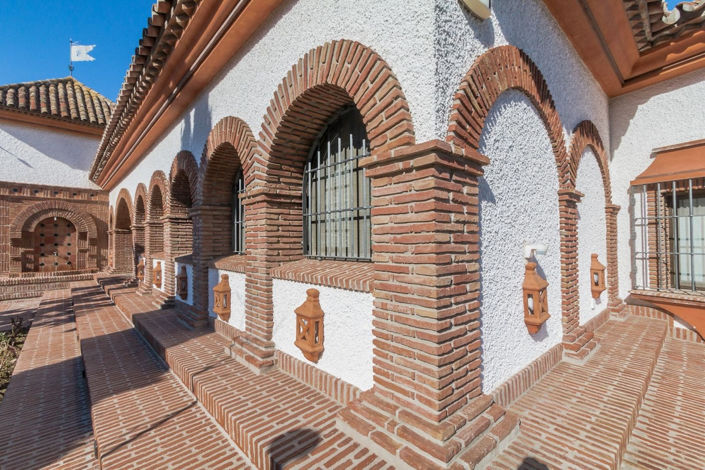 Image No.7-4 Bed Villa for sale