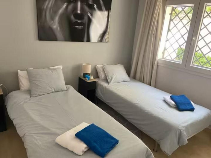 Image No.8-2 Bed Apartment for sale