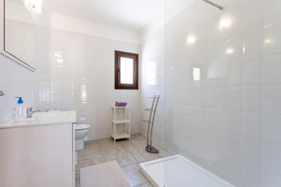 3-e898b2bb2a2fdfd06d2c39894dce8316