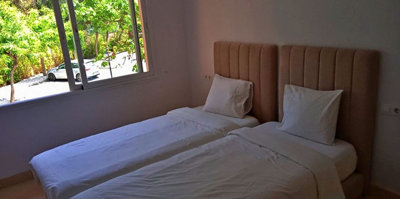 9-467d0cee5b725f3ef65f102a0c2e69c0