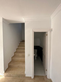 10-bb915d1cb19341576dcdc994b81ab9c5