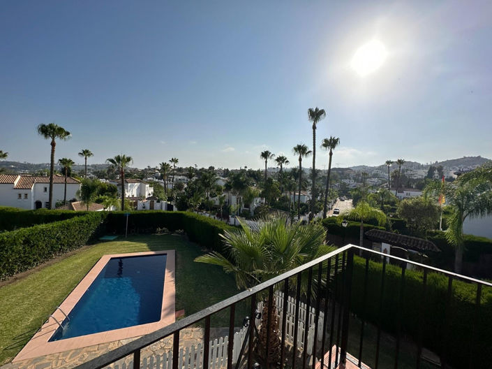 Image No.17-5 Bed Villa for sale