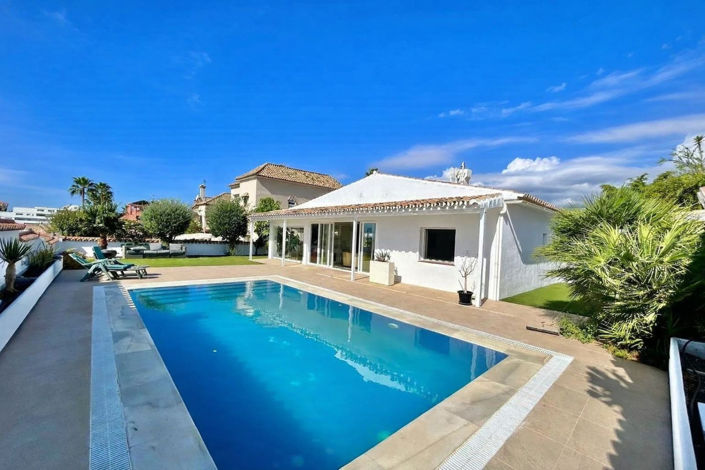 Image No.2-3 Bed Villa for sale
