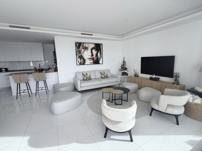 Image No.10-3 Bed Apartment for sale