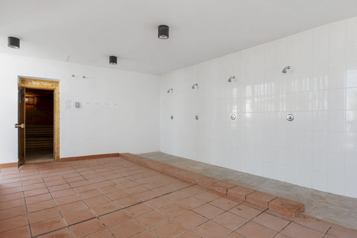 Image No.25-3 Bed Apartment for sale