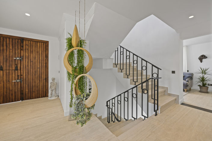 Image No.18-5 Bed Villa for sale