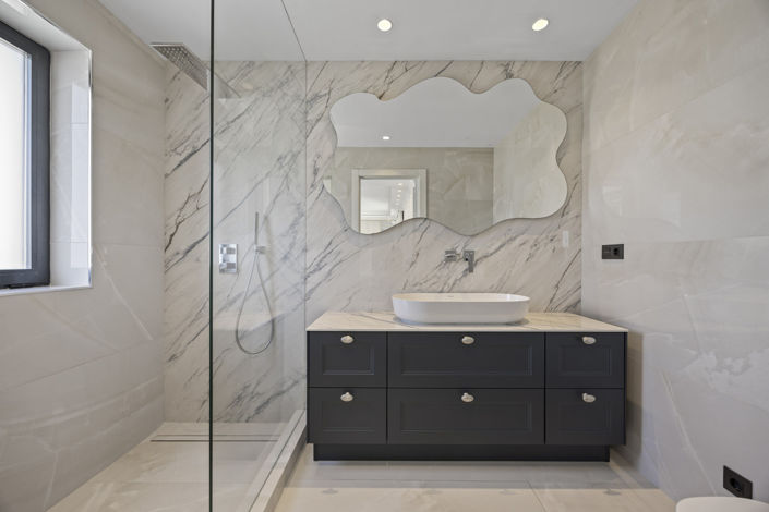 Image No.32-5 Bed Villa for sale