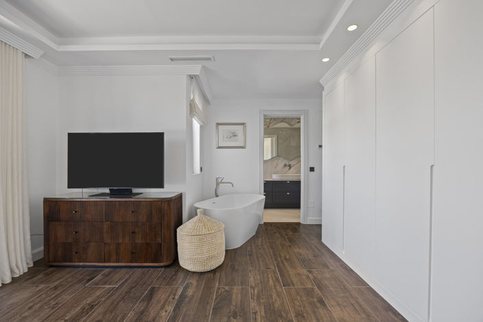 Image No.38-5 Bed Villa for sale