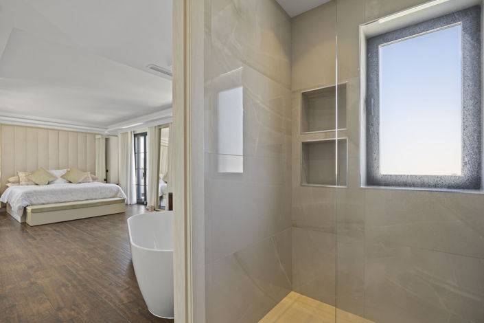 Image No.39-5 Bed Villa for sale