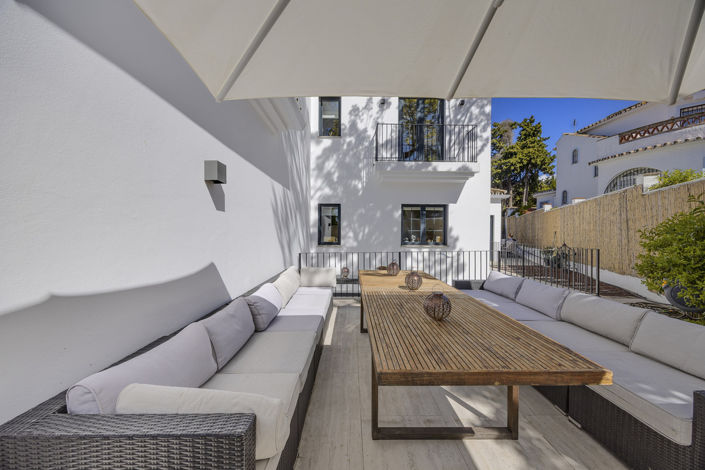 Image No.45-5 Bed Villa for sale