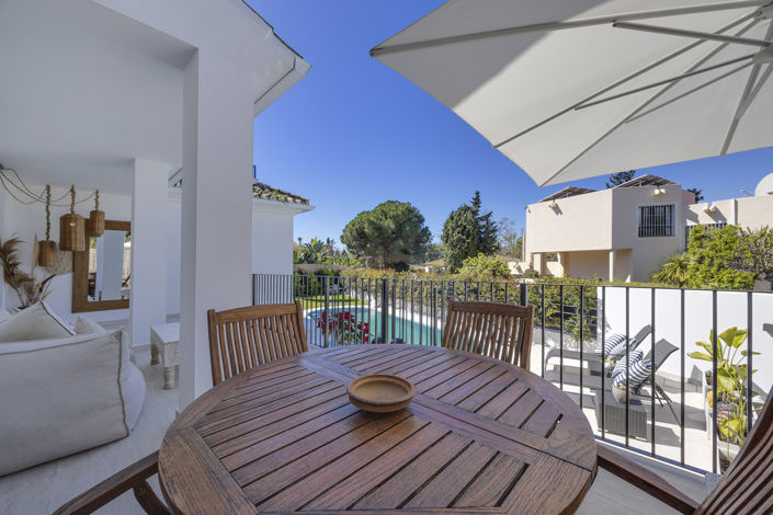 Image No.48-5 Bed Villa for sale