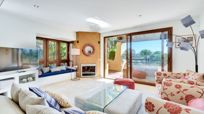 4-c23c0f86247804fa50226aecd8b0b2c8