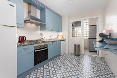 11-20939a0134ad724a8cb2a801094d15a4