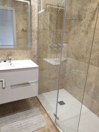 12-53013098fcab6c38b1379cd33298e050