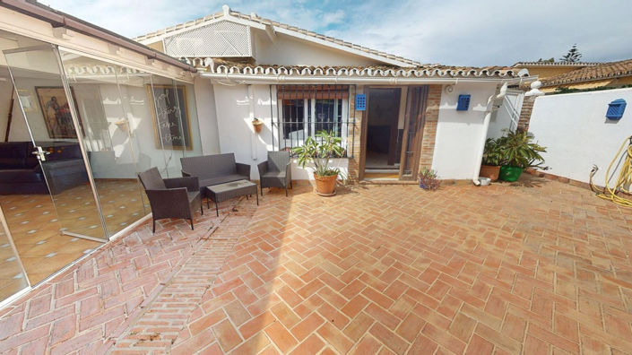 Image No.20-4 Bed Villa for sale