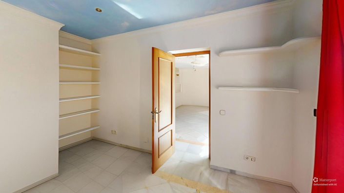 Image No.24-4 Bed Villa for sale