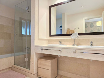 9-467d0cee5b725f3ef65f102a0c2e69c0