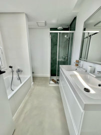 10-bb915d1cb19341576dcdc994b81ab9c5