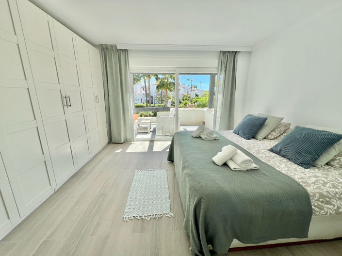 Image No.11-3 Bed Townhouse for sale