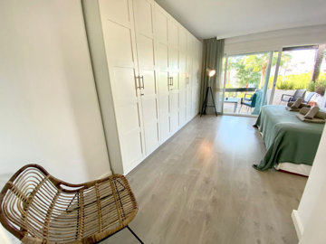 13-5fd73dea700db77384c091ca9818b1a9