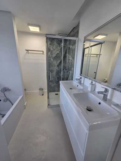 Image No.17-3 Bed Townhouse for sale