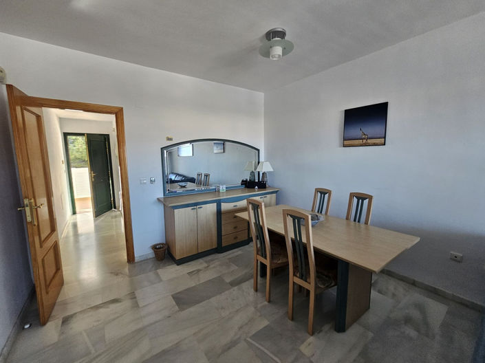 Image No.20-2 Bed Apartment for sale