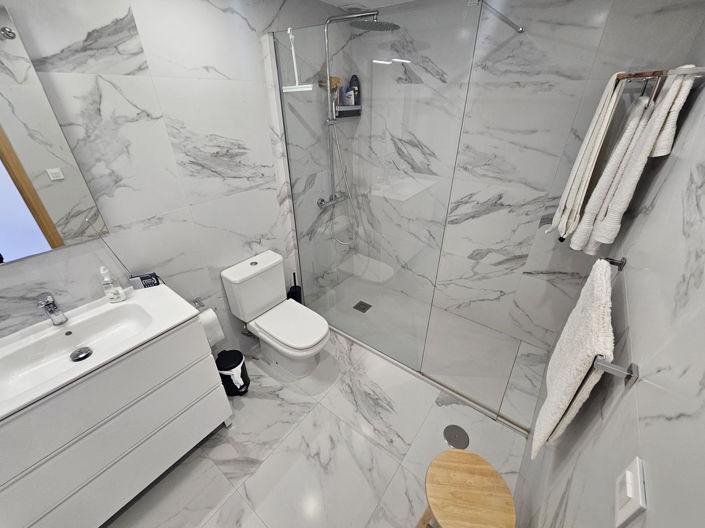 Image No.27-2 Bed Apartment for sale