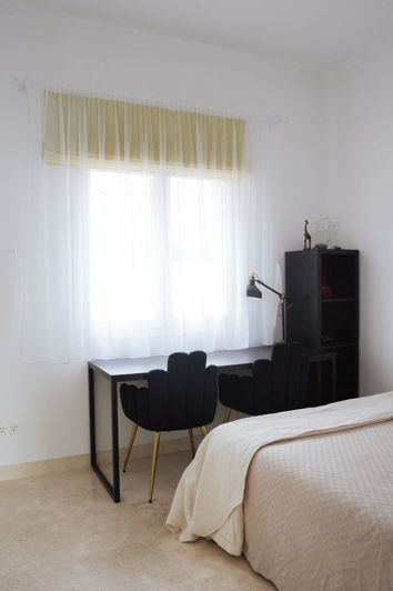 Image No.19-5 Bed Apartment for sale