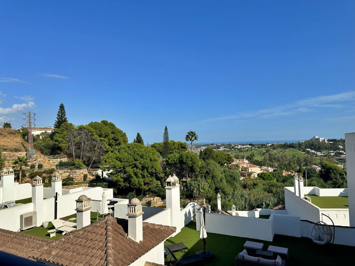 Image No.25-5 Bed Apartment for sale