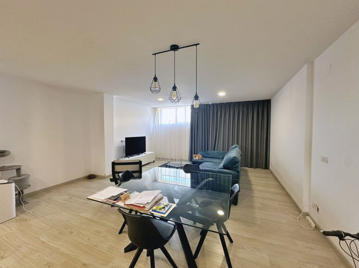 Image No.26-5 Bed Apartment for sale