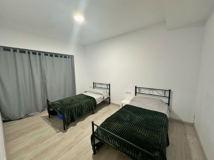 Image No.29-5 Bed Apartment for sale