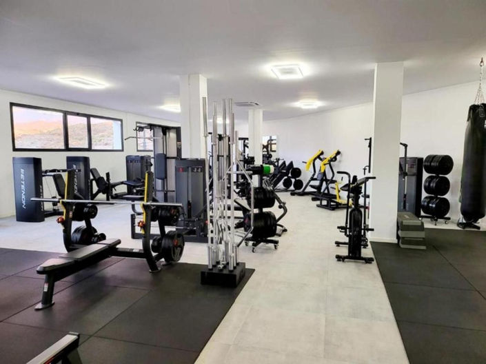 Image No.35-5 Bed Apartment for sale