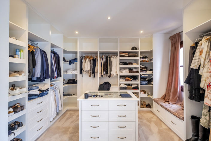 Image No.21-6 Bed Villa for sale