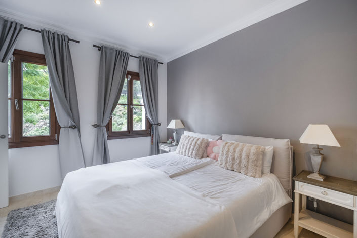 Image No.29-6 Bed Villa for sale