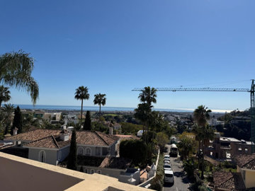 9-467d0cee5b725f3ef65f102a0c2e69c0