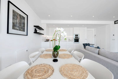 9-467d0cee5b725f3ef65f102a0c2e69c0