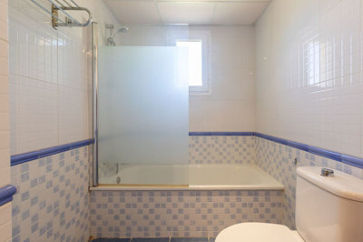 11-20939a0134ad724a8cb2a801094d15a4