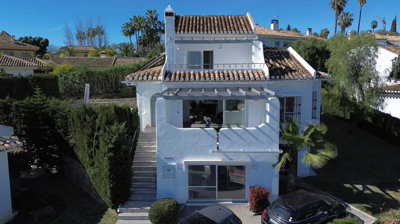 1-7980e48d732b6fc85c14b43b94d2aa54