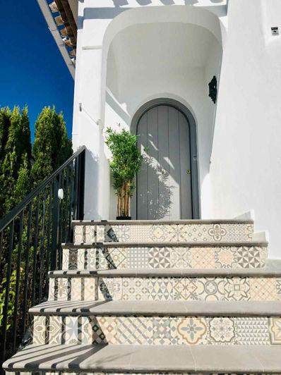 Image No.39-5 Bed Villa for sale