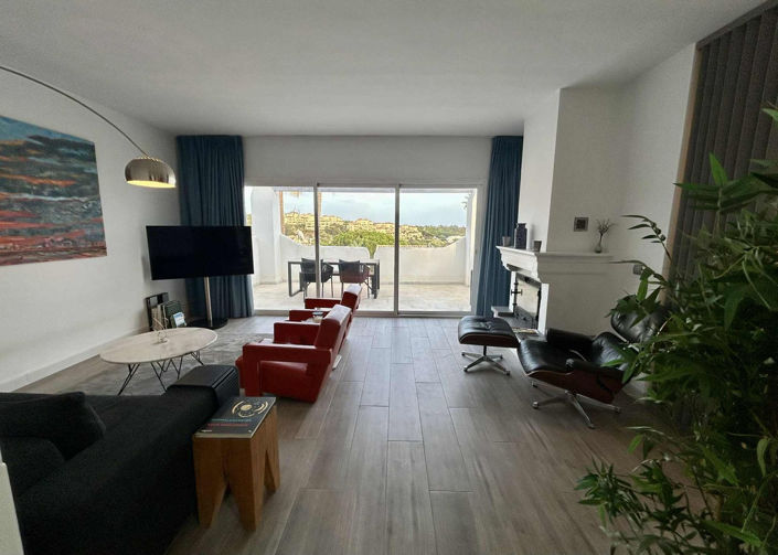 Image No.42-5 Bed Villa for sale